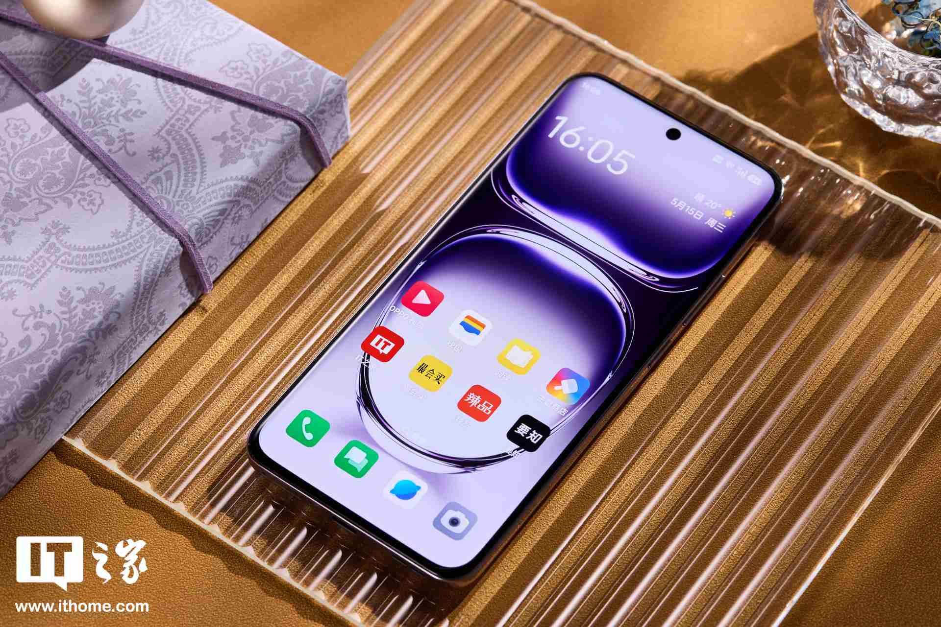 消息称 OPPO Pad 3 平板搭载天玑 8350 处理器,配备 11.6 英寸 2.8K LCD 高刷屏