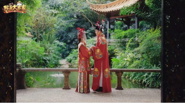 戏服传情,匠心织梦!非遗戏服亮相益世界《我是大东家》&《唐伯虎点秋香》联动版本