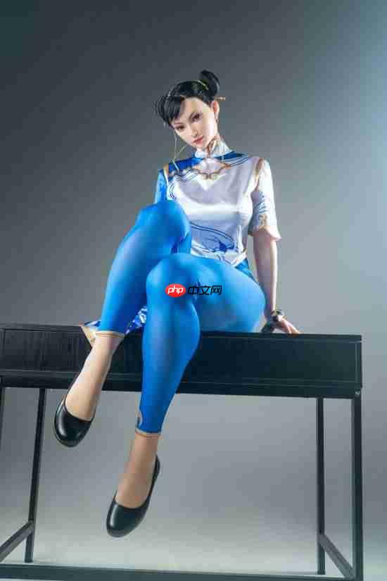 《街头霸王6》春丽等身人偶:硅胶皮肤真实触感