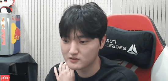 《英雄联盟》T1战队欢迎新AD选手加入Peyz：少爷 欢迎来到T1!