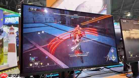 国产《无限机兵》试玩:新Boss雷电女剑士骑四臂异形