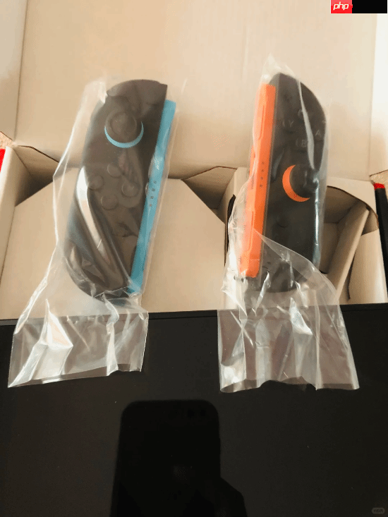 小红书“抽象”帖子引热议：怎么把PS5光盘塞进NS2？