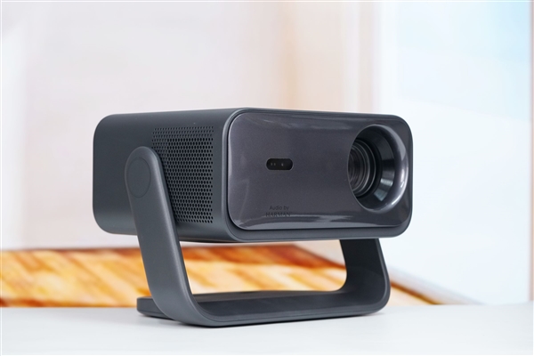 1300CVIA亮度+哈曼音响!哈趣K3 Ultra Max投影仪图赏