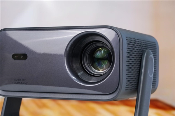 1300CVIA亮度+哈曼音响!哈趣K3 Ultra Max投影仪图赏