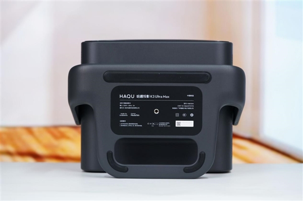 1300CVIA亮度+哈曼音响!哈趣K3 Ultra Max投影仪图赏