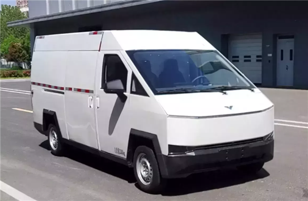 马斯克没造出来的CyberVan 被俄罗斯人造出来了:59万 质保100年