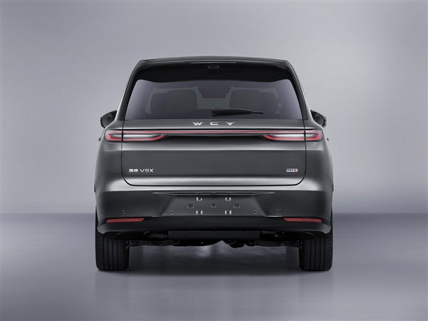新势力慌不慌 长城魏牌V9X实车亮相:剑指主流大六座SUV