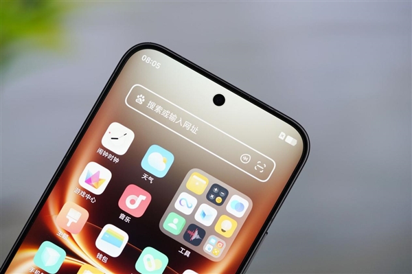 451万分最强旗舰手机!iQOO 15 Ultra图赏